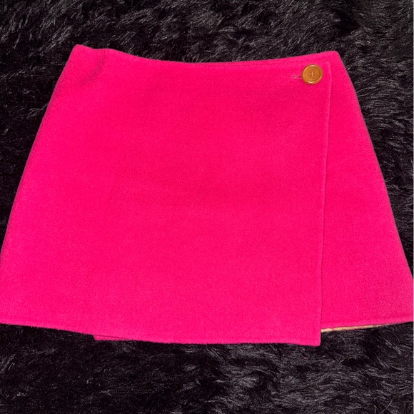 Lilly Pulitzer Reversible Plaid and Pink Mini Wool Skirt - Picture 4 of 7